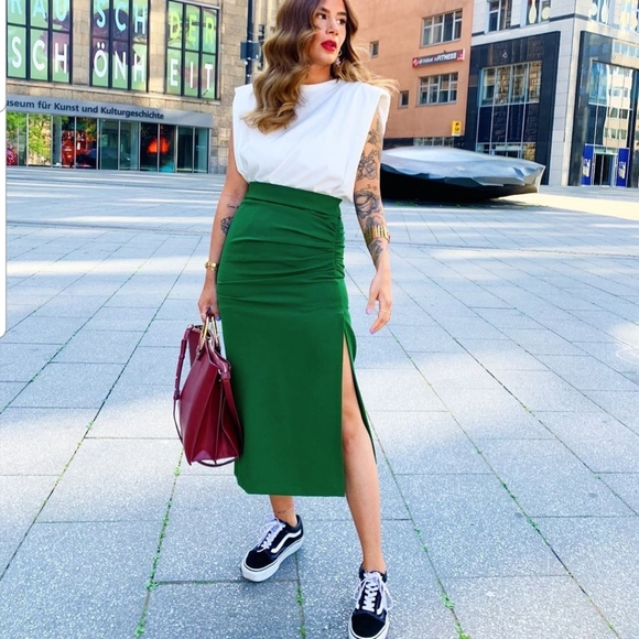 Zara skirt - Picture 7 of 16